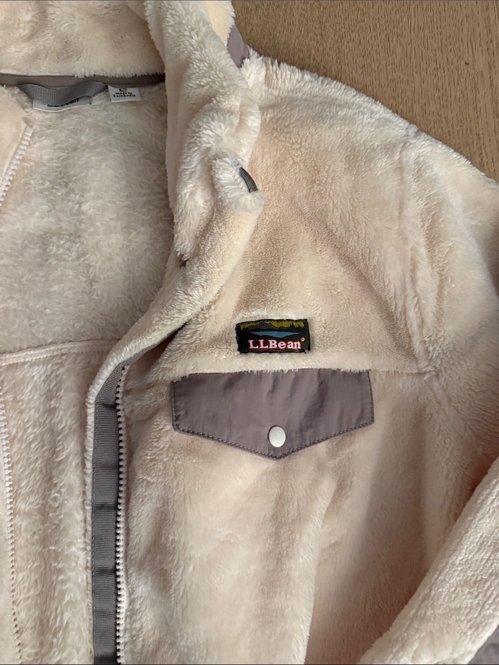 LLBean Jacket - Picture 4 of 5
